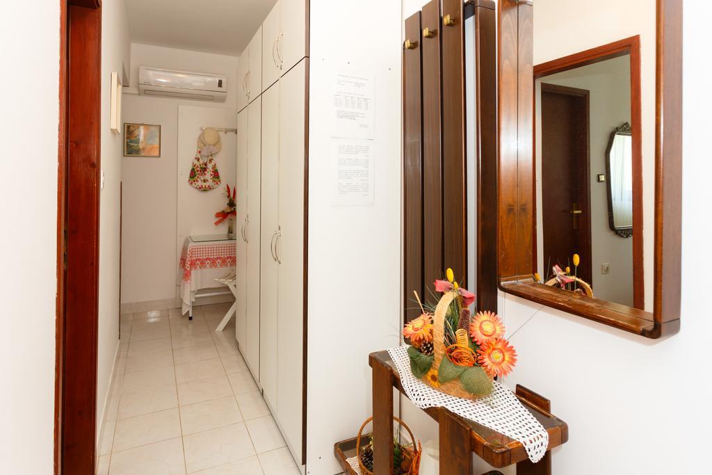 Villa Rosi Крк Экстерьер фото