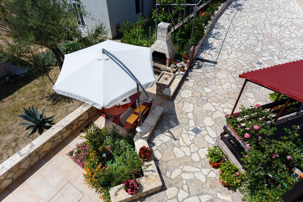 Villa Rosi Крк Экстерьер фото
